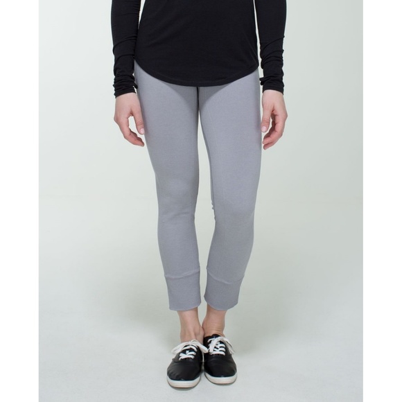 Lululemon Ebb to Street Pants Leggings - Picture 4 of 7